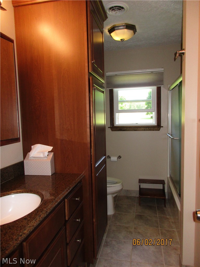 10044 Ridge Road Kinsman, OH 44428 - Photo 11 of 27