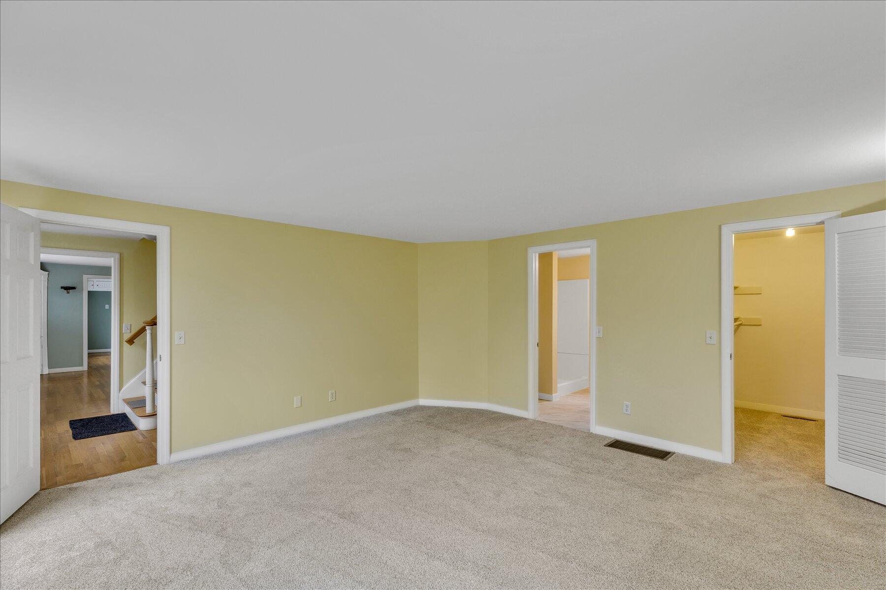 5 Dale Terrace Extension Sandwich, MA 02563 - Photo 14 of 31 an empty room with closet
