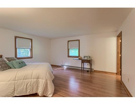104 Benjamin Road Shirley, MA 01464 - Photo 14 of 30