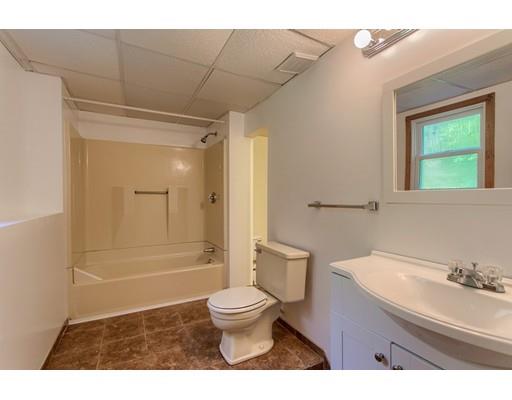104 Benjamin Road Shirley, MA 01464 - Photo 26 of 30