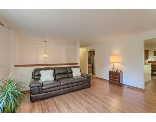 104 Benjamin Road Shirley, MA 01464 - Photo 9 of 30