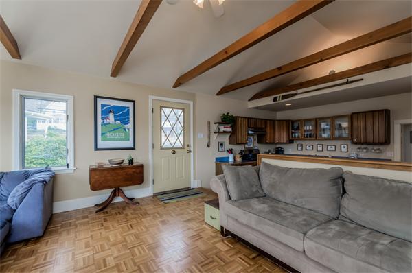 426 Washington Street, Unit 3 Gloucester, MA 01930 - Photo 11 of 28