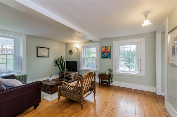 426 Washington Street, Unit 3 Gloucester, MA 01930 - Photo 3 of 28