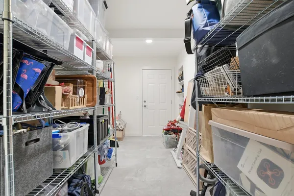 $750,000 | 1445 West Huron Street, Unit 1, Chicago, IL 60642