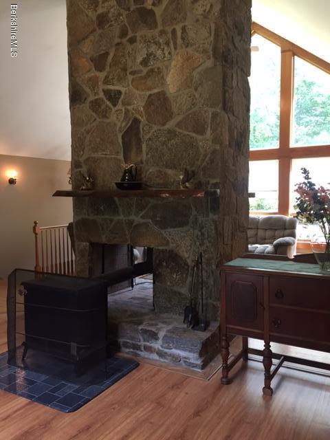 358 Swallow Hill Road Pownal, VT 05261 - Photo 15 of 33 IMG_5738