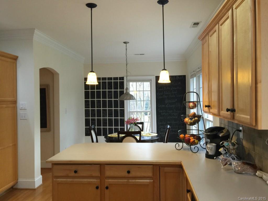 332 Magnolia Street Davidson, NC 28036 - Photo 4 of 15
