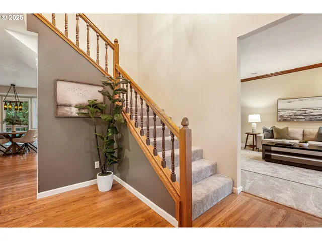 $649,000 | 10114 Southeast Clatsop Street, Portland, OR 97266