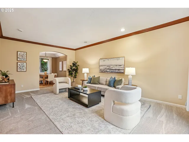 $649,000 | 10114 Southeast Clatsop Street, Portland, OR 97266