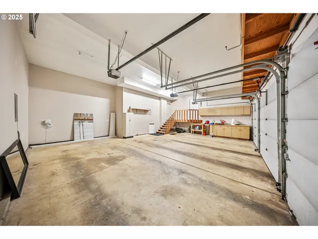 $649,000 | 10114 Southeast Clatsop Street, Portland, OR 97266