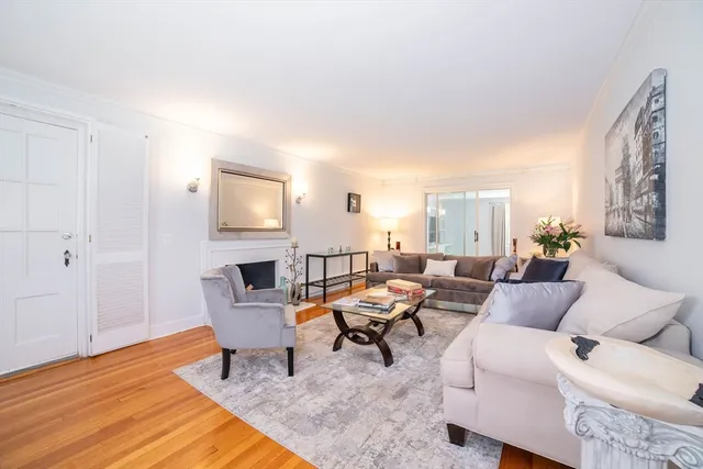 $849,900 | 119 Newton Avenue North, Worcester, MA 01609