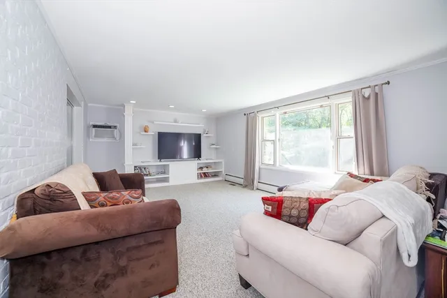 $849,900 | 119 Newton Avenue North, Worcester, MA 01609