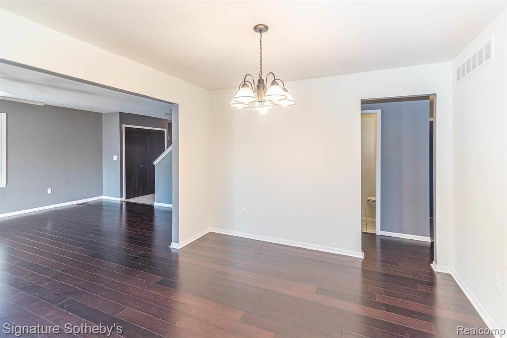 35917 West 14 Mile Road Farmington Hills, MI 48331 - Photo 18 of 57