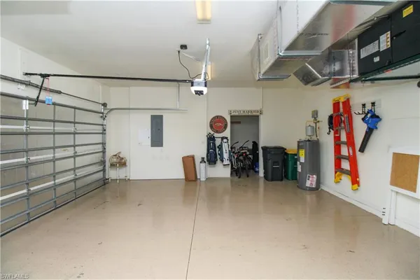 a view of a livingroom with furniture