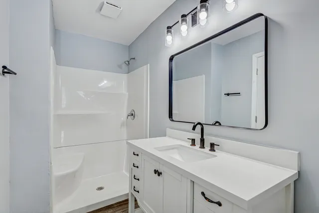 $599,000 | 7001 Meadow Lane Road, Long Grove, IL 60060