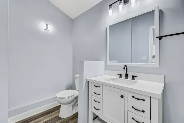 $599,000 | 7001 Meadow Lane Road, Long Grove, IL 60060