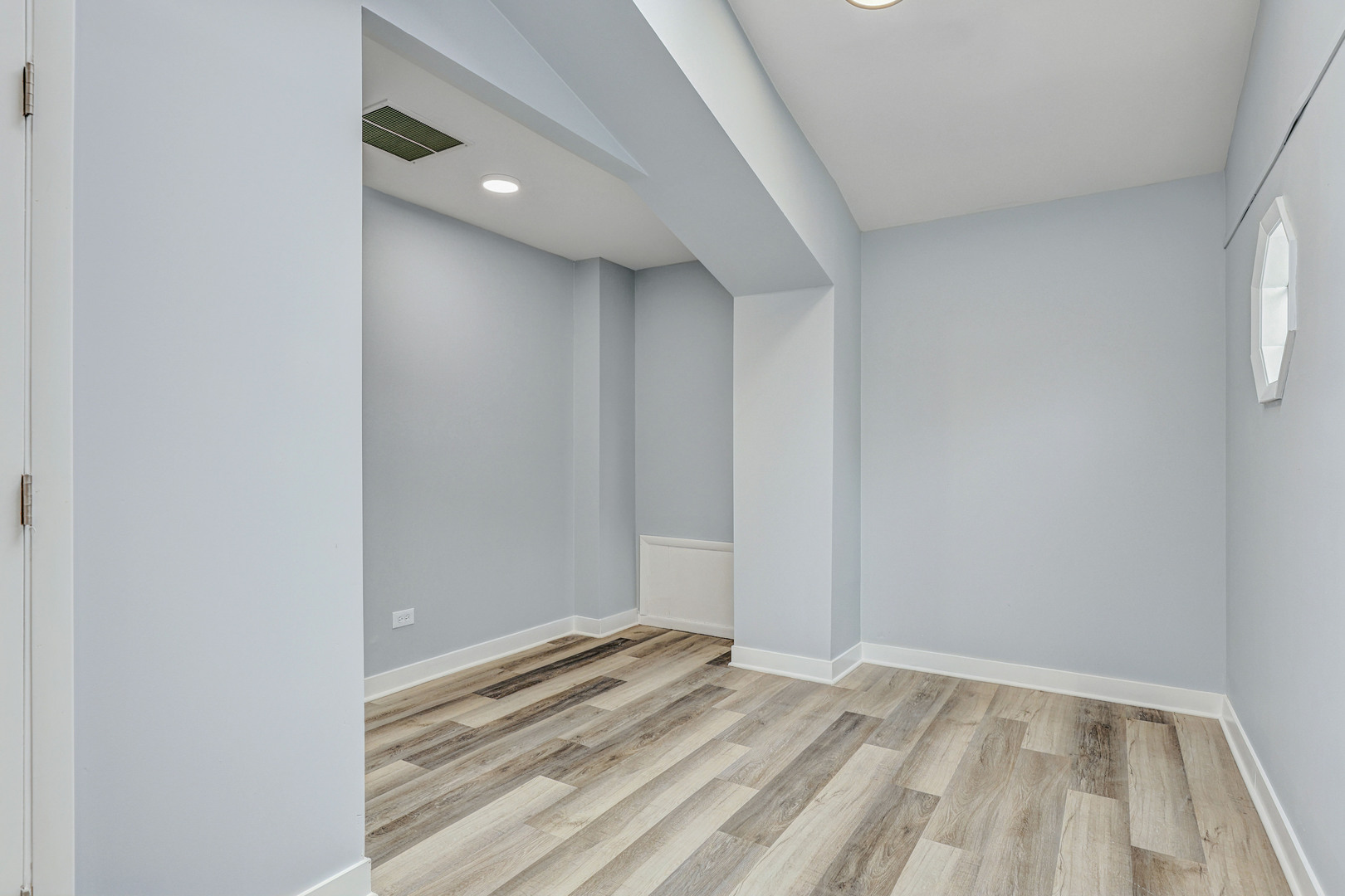 7001 Meadow Lane Road Long Grove, IL 60060 - Photo 33 of 48 a view of room