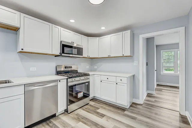 $599,000 | 7001 Meadow Lane Road, Long Grove, IL 60060