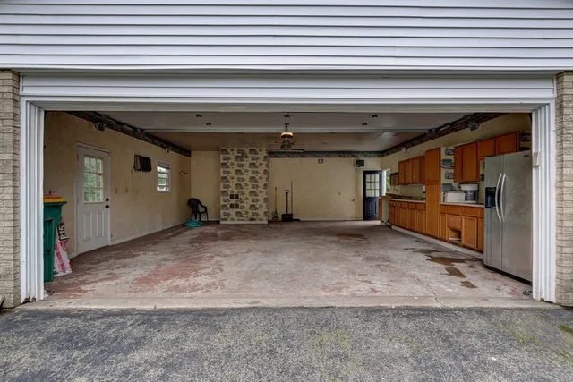 $599,000 | 7001 Meadow Lane Road, Long Grove, IL 60060