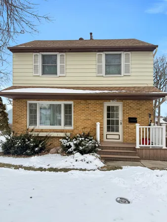 $199,900 | 1913 6th Avenue Northeast, Austin, MN 55912