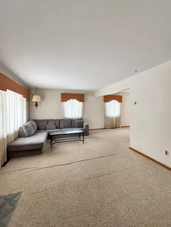 $199,900 | 1913 6th Avenue Northeast, Austin, MN 55912