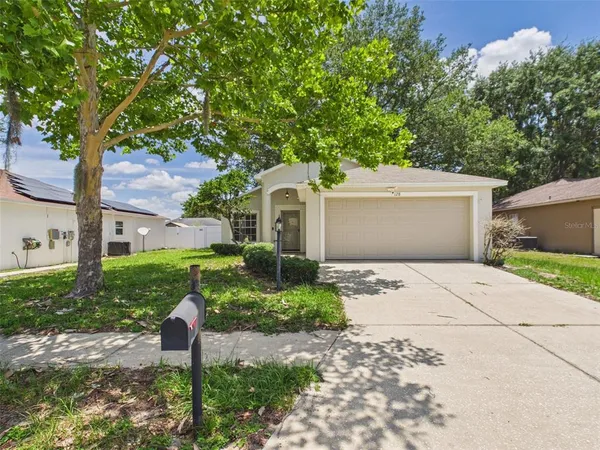 $1,875 | 128 Eagle Point Boulevard, Auburndale, FL 33823