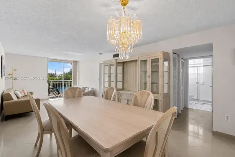 $699,000 | 3901 Indian Creek Drive, Unit 309, Miami Beach, FL 33140