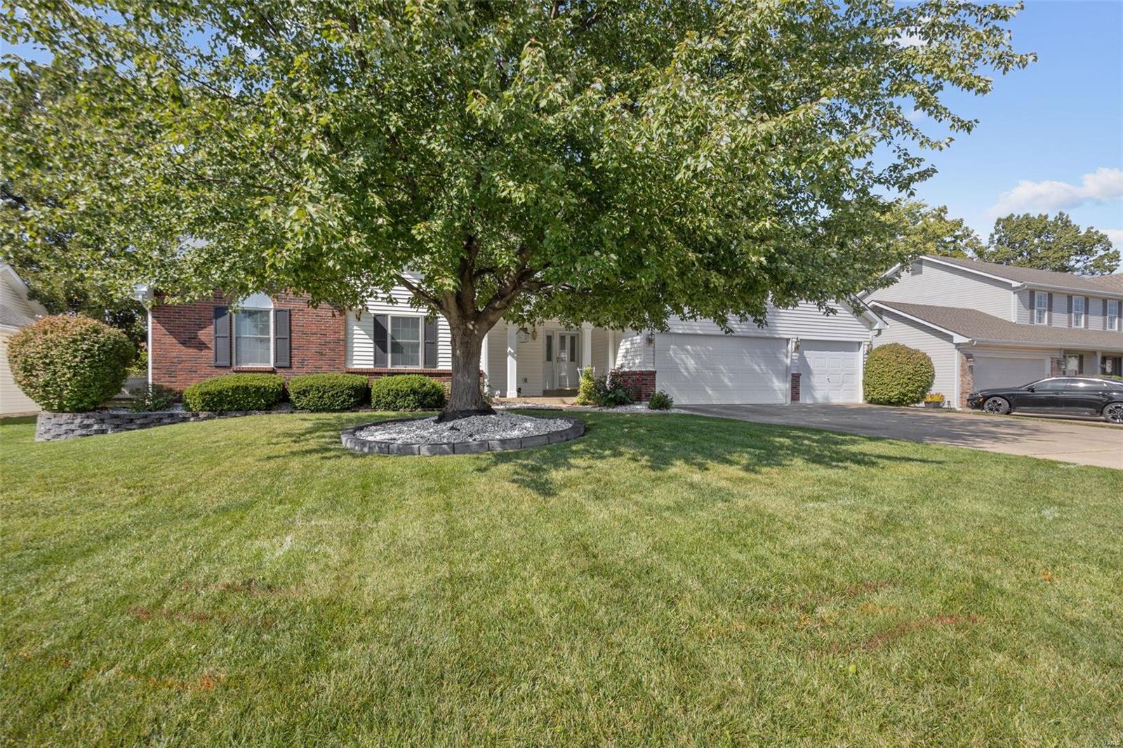 466 Winter Park Drive O'Fallon, MO 63366 - Photo 10 of 39