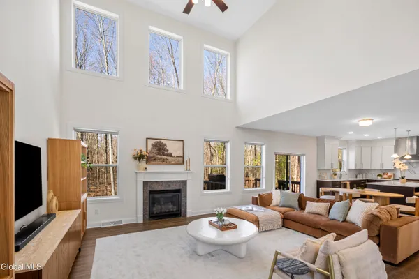 $729,900 | 10 Basswood Court, Ballston, NY 12019