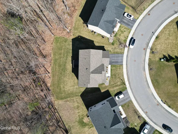 $729,900 | 10 Basswood Court, Ballston, NY 12019