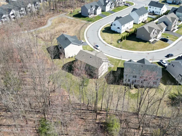 $729,900 | 10 Basswood Court, Ballston, NY 12019