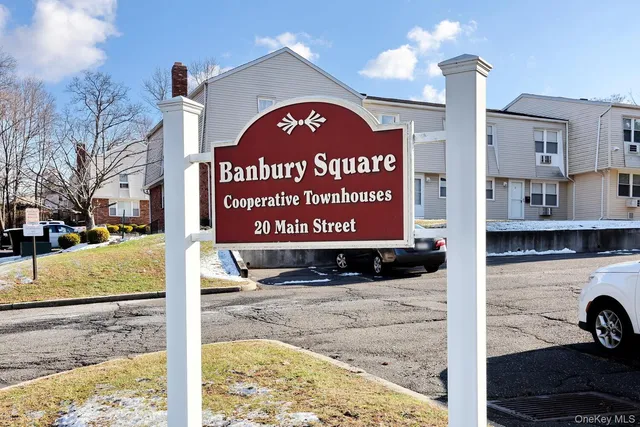 $127,000 | 20 Main Street, Unit 39, Garnerville, NY 10923