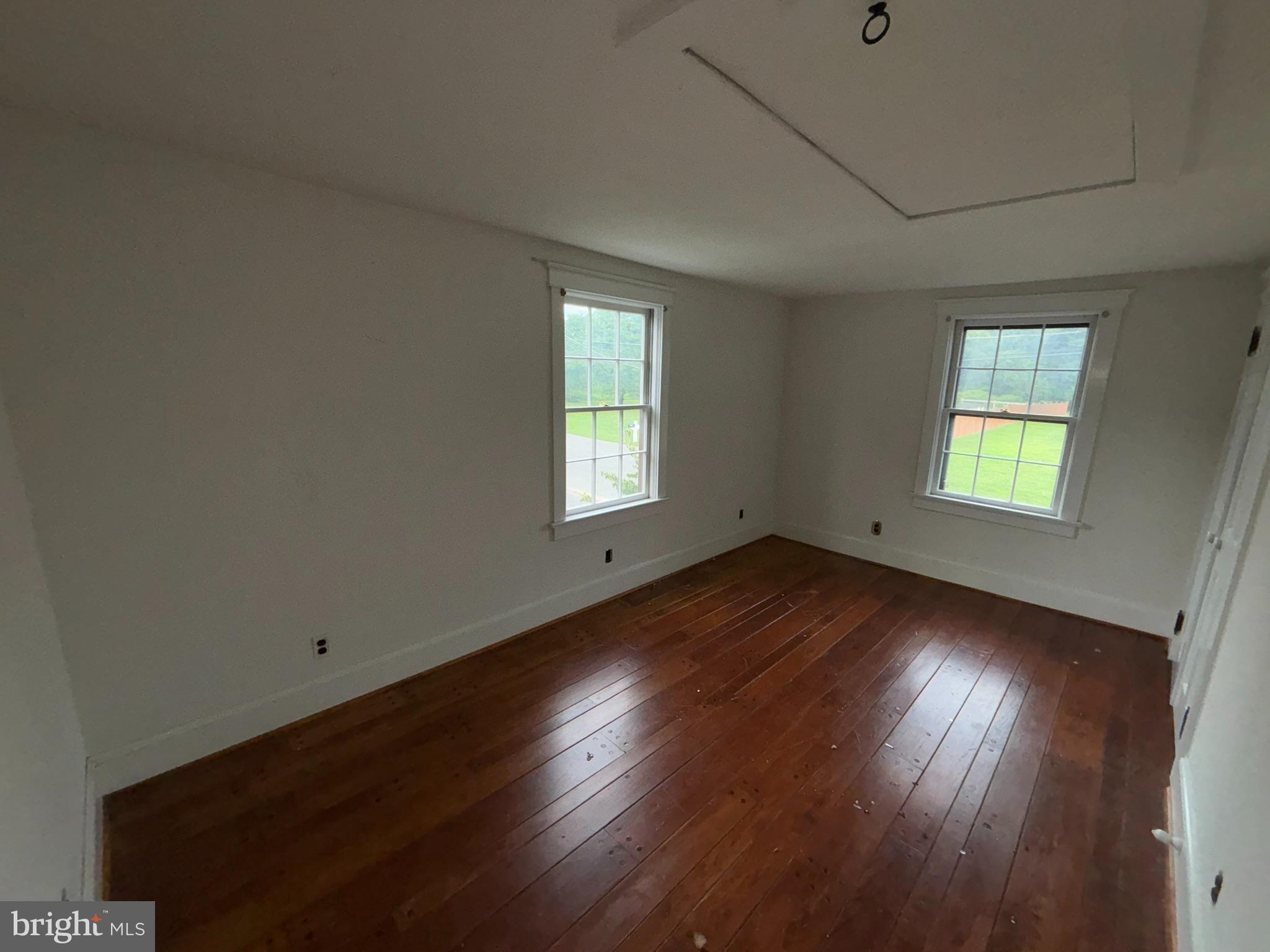 326 Ewan Road Mullica Hill, NJ 08062 - Photo 11 of 20 Gallery Image 11