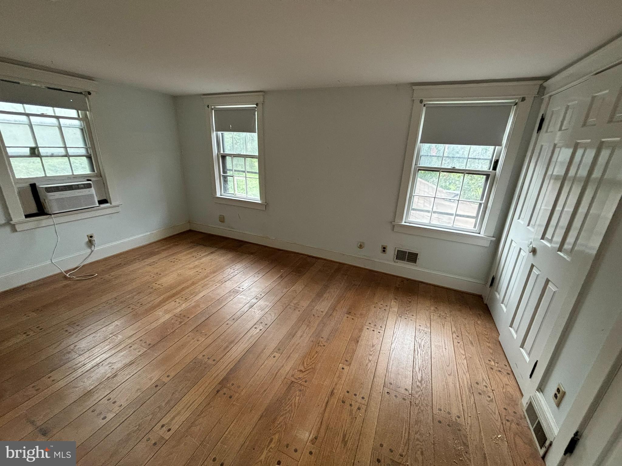 326 Ewan Road Mullica Hill, NJ 08062 - Photo 10 of 20 Gallery Image 10