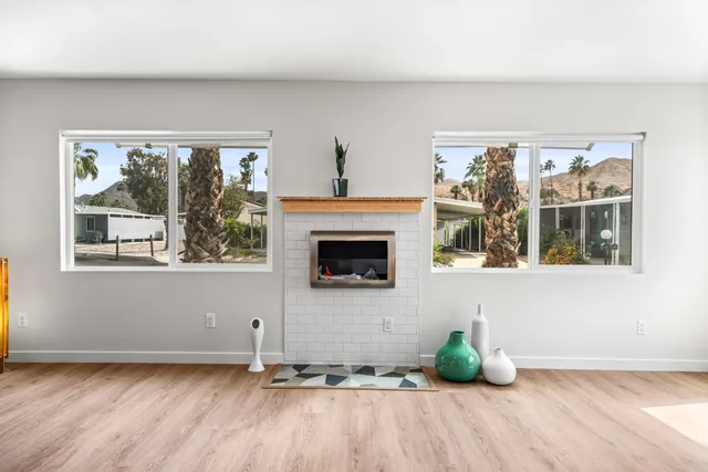$395,000 | 117 Aliso Drive, Palm Springs, CA 92264