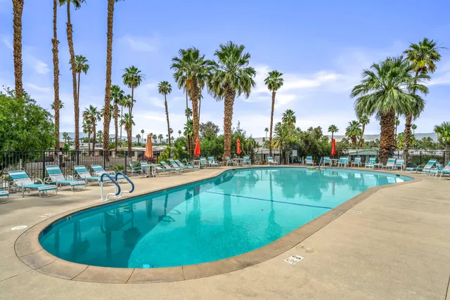 $395,000 | 117 Aliso Drive, Palm Springs, CA 92264