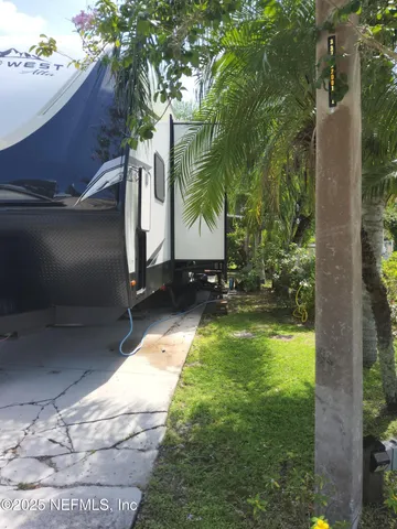 $120,000 | 1074 Front Street, Unit 50B, Welaka, FL 32193