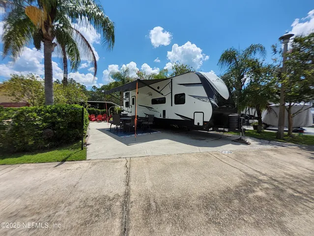 $120,000 | 1074 Front Street, Unit 50B, Welaka, FL 32193