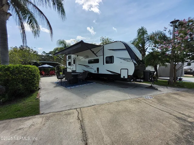 $120,000 | 1074 Front Street, Unit 50B, Welaka, FL 32193