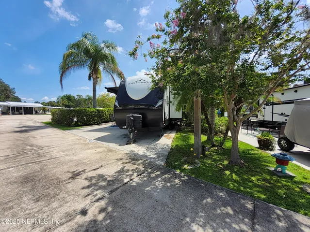 $120,000 | 1074 Front Street, Unit 50B, Welaka, FL 32193