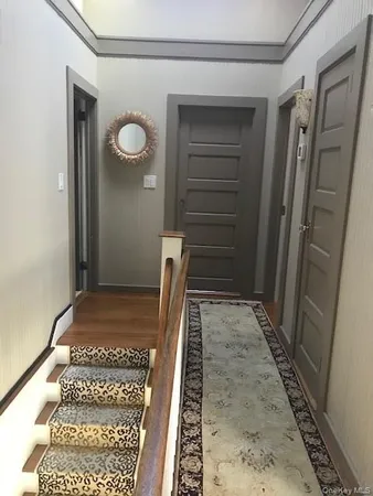 a view of an entryway