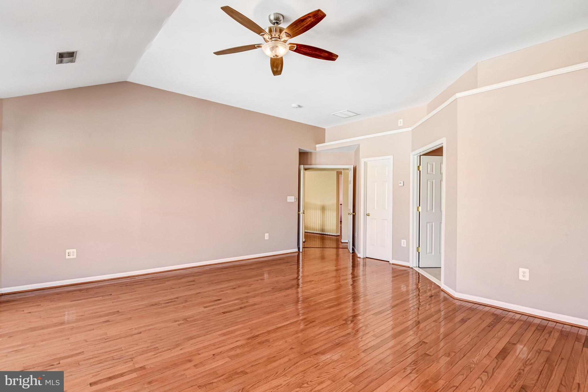 14570 Collingham Place Gainesville, VA 20155 - Photo 36 of 65