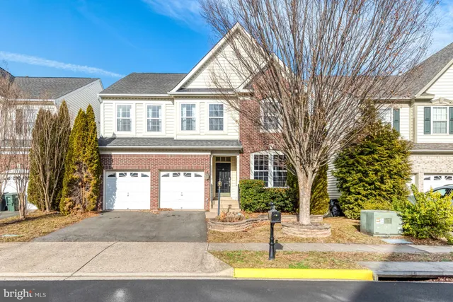 $3,950 | 14570 Collingham Place, Gainesville, VA 20155