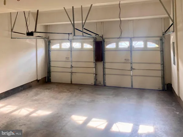 $3,800 | 14570 Collingham Place, Gainesville, VA 20155