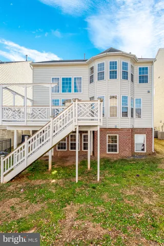 $3,950 | 14570 Collingham Place, Gainesville, VA 20155