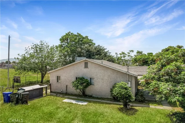 $550,000 | 9967 Cedar Avenue, Bloomington, CA 92316