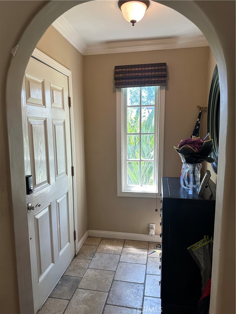 4910 Willowcrest Avenue Toluca Lake, CA 91601 - Photo 6 of 25 a view of a livingroom with wooden floor and a window