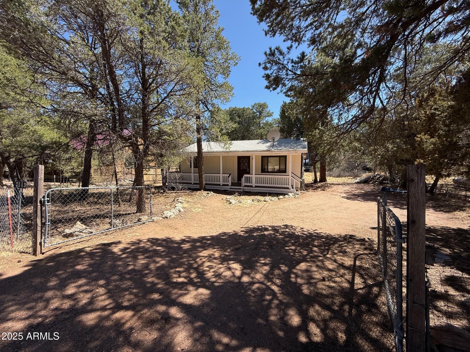 2143 Cottontail Road Overgaard, AZ 85933 - Photo 6 of 20 4