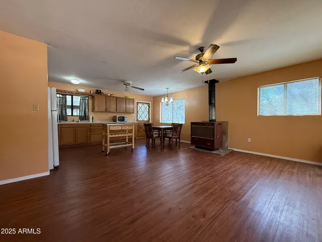 $260,000 | 2143 Cottontail Road, Overgaard, AZ 85933