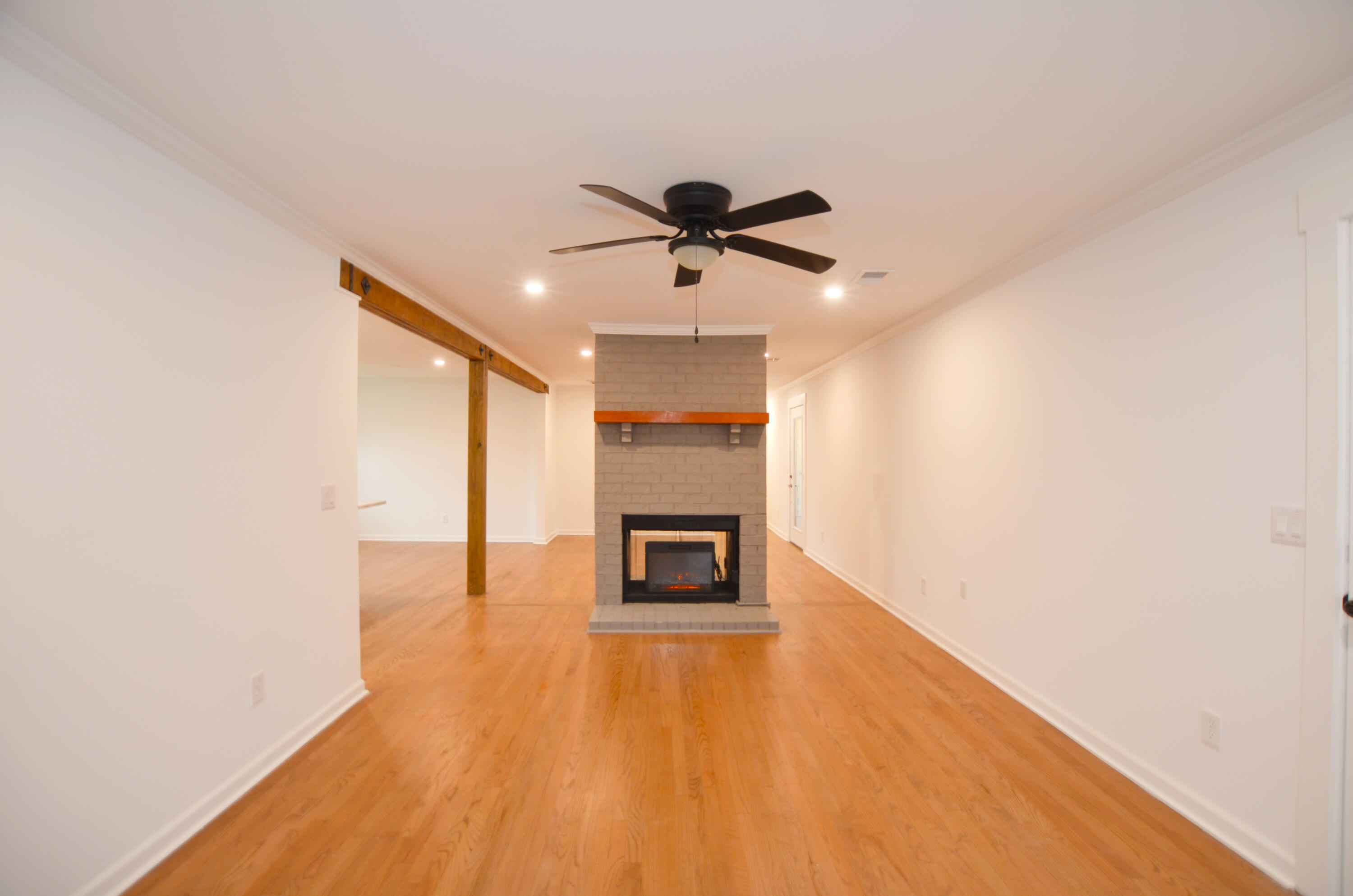 488 Society Road McClellanville, SC 29458 - Photo 9 of 36 12-Living-Room-LeftC