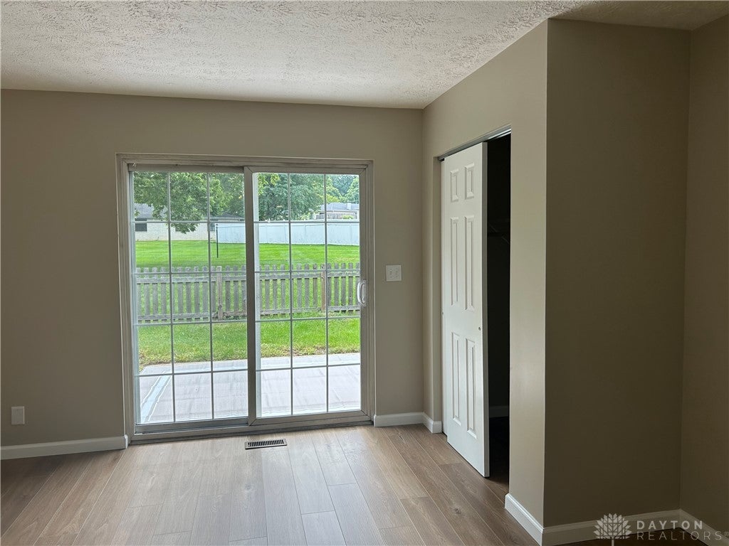 9920 Sheehan Road Dayton, OH 45458 - Photo 11 of 17 Gallery Image 11